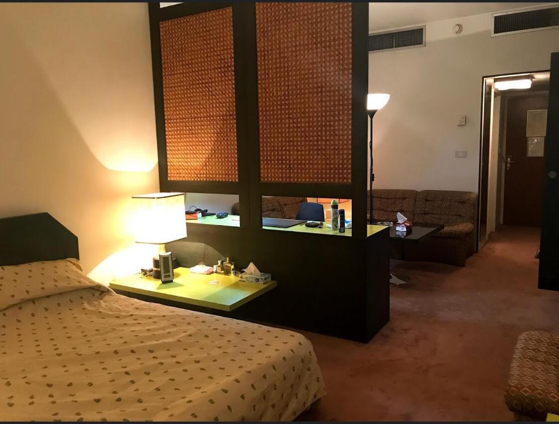 Mena Al Diyar 114 Hotel Рияд Екстериор снимка